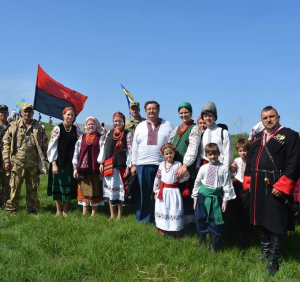 Сценарій вшанування героїв Холодного Яру-2018 (Роман Коваль) Сценарій вшанування героїв Холодного Яру-2018 (Роман Коваль)