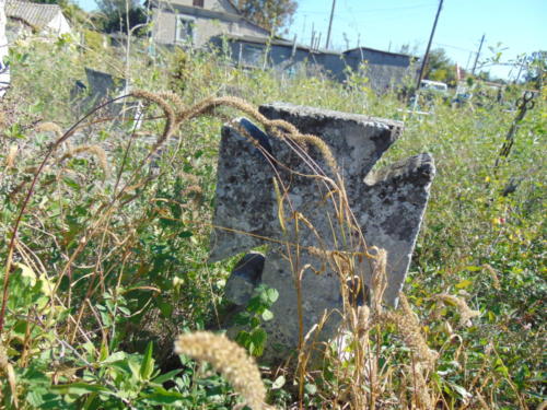 толока на Сотниківському козацькому цвинтарі